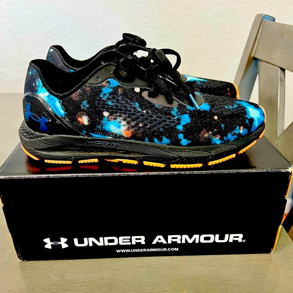 UA galaxy bluetooth shoes
